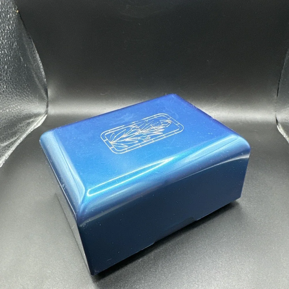 vintage jewelry box